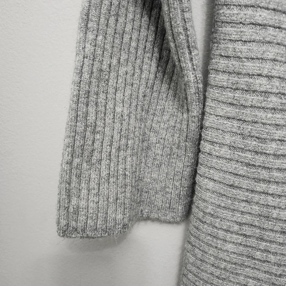 Lou and grey women's sweater size XS gray wool blend cowl neck - Picture 4 of 7